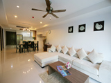 Living room & Dining area - 2 Bedroom Deluxe